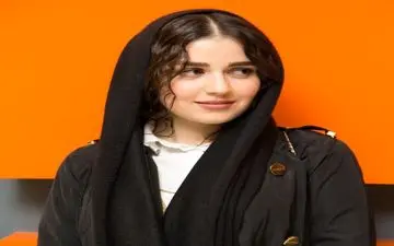 افسانه پاکرو در جشن منتقدان سینما (عکس)