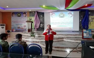 برگزاری کارگاه آموزشی امداد و نجات در تیپ ۷۱ مکانیزه صاحب الزمان (عج)
