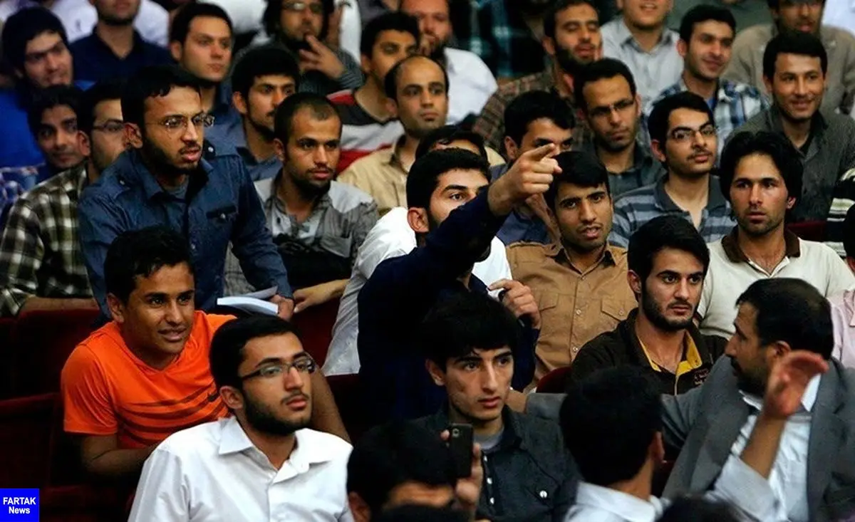 بیش از ۷۲ هزار دانشجو در دانشگاه‌های استان قم تحصیل می‌کنند