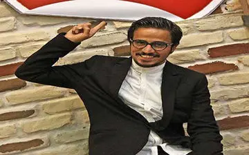 تبریک تولد بازیگر سرشناس به سبک جدید