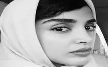 پوشش و میکاپ الهه حصاری در جشن حافظ (عکس)