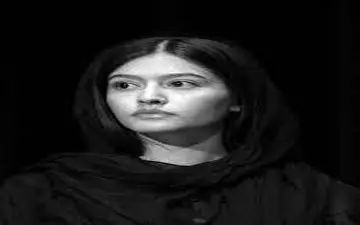 پوشش و ظاهر متفاوت پردیس احمدیه در یک مراسم