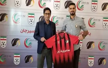 شیخ ویسی به آرمان گهر سیرجان پیوست 