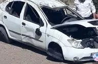واژگونی خودرو سواری در اتوبان قم تهران جان پسری ۹ ساله را گرفت