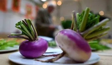 خوردن شلغم برای این افراد ممنوع است و عوارض دارد