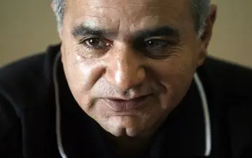  پرویز پرستویی خطاب به کمال تبریزی: تن آنتونی کوئین رو در گور نلرزون