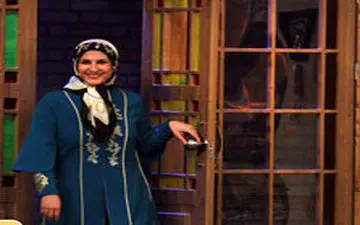  جشن تولد خانم بازیگر در تلویزیون