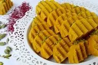 طرز تهیه حلوا نثار زعفرانی ارومیه؛ خوشمزه و سنتی