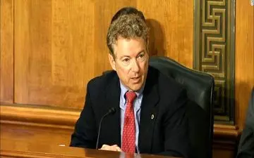 سناتور آمریکایی به پامپئو: اجازه جنگ با ایران را ندارید