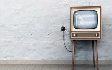 دروغگویی به خاطر سریال علی حاتمی