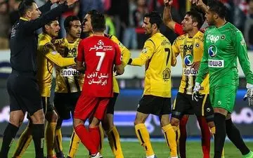 دیروز اشتباه داور نتیجه را به نفع پرسپولیس تمام کرد/ با گزینه‌های استقلال مذاکره کردیم