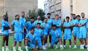 تمرینات پرفشار استقلال در دو نوبت؛ تازه‌واردها با تونل افتخار استقبال شدند!