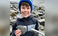  پسر بچه ۹ ساله در ساحل عجب چیزی کشف کرد!