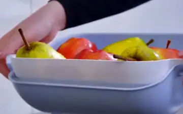 چه زمانی بهتر است میوه بخوریم؟