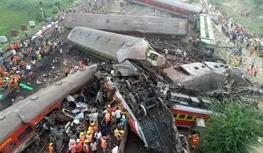  افزایش تلفات برخورد قطار در هند به بیش از ۲۸۰ کشته و ۹۰۰ زخمی 