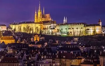 جشنواره دیدنی نورپردازی در پایتخت جمهوری چک + فیلم