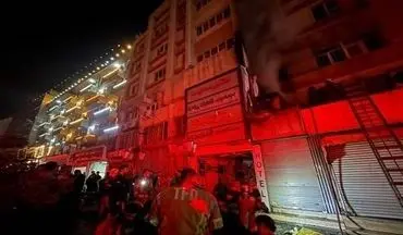 نجات 70 نفر از مسافرخانه دچار حریق در مرکز تهران