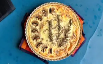  یک وعده غذایی خوشمزه | طرز تهیه تارت مرغ و قارچ