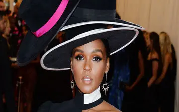 توهم یا واقعیت؟ ژانل مونه با لباسش در مت گالا مغزها را فریب داد!+ تصاویر