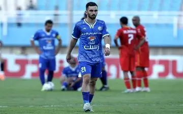  هافبک استقلال خوزستان به شمس آذر پیوست 