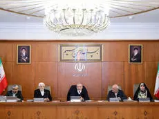 عیدی کارکنان دولت با تصویب هیئت دولت ۱۰ میلیون شد