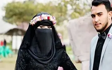 لباس عجیب عروس در روز جشن / داماد شوکه شد!+عکس 