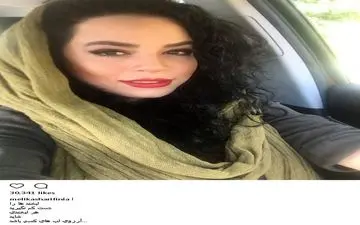 سلفی توماشینی ملیکا شریفی نیا با پوشش و میکاپ متفاوت (عکس)