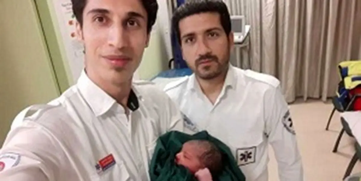 تولد نوزاد عجول در آمبولانس اوراژانس ۱۱۵ شبکه بهداشت و درمان فریمان