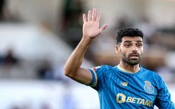 تلاشهای دوباره روسونری برای جذب مهاجم ایرانی