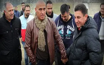 منصوریان در شرایط مشابه سرمربی اسبق آبی ها