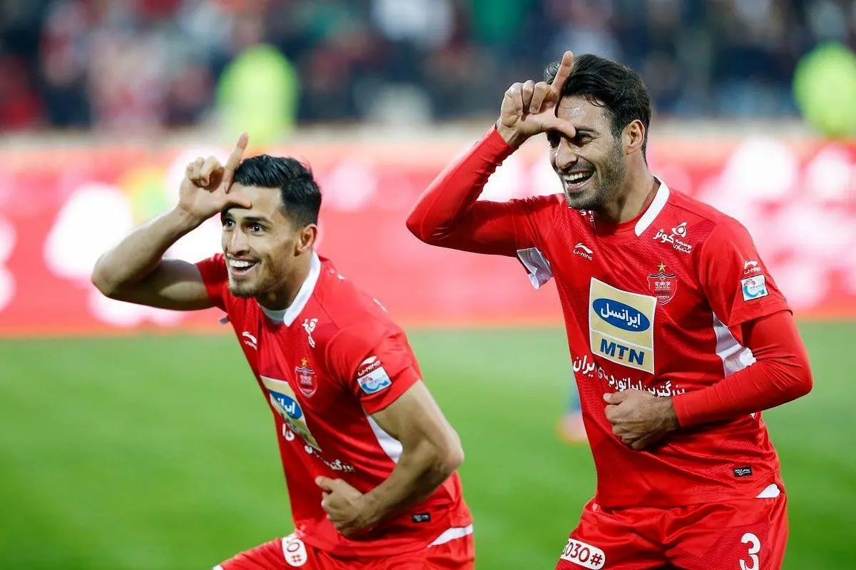 سخنان شجاع پس از بوسه بر لوگوی پرسپولیس