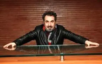  جشن تولد بازیگر معروف طنز در اکران خصوصی یک فیلم