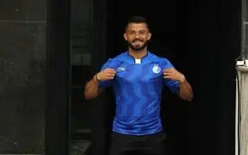 بدترین خبر ممکن برای ” استقلالی ها ” ؛ هافبک ” استقلال ” بازی با ” پرسپولیس ” را از دست داد