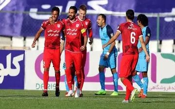 ترکیب دو تیم تراکتورسازی تبریز و پیکان اعلام شد