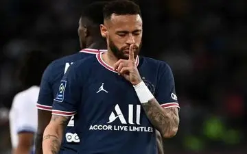 واکنش جالب نیمار به جنجال‌ها به خاطر درگیری‌اش در رختکن PSG 