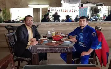 قهرمان کشتی جهان به ستارگان ساری پیوست