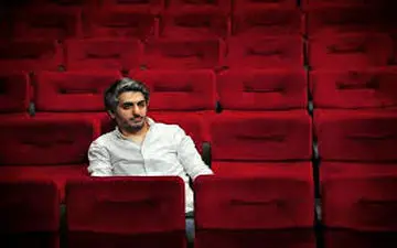 سلفی بازیگران زن نمایش بکت، با پوشش و آرایشی غلیظ! (عکس)