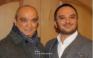 تیپ و ژست احسان کرمی به همراه پدرش در حاشیه جشنواره فیلم فجر (عکس)