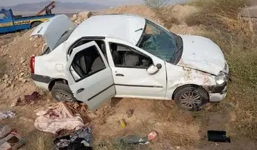 واژگونی وحشتناک خودرو در محور دالاهو با ۳ جانباخته
