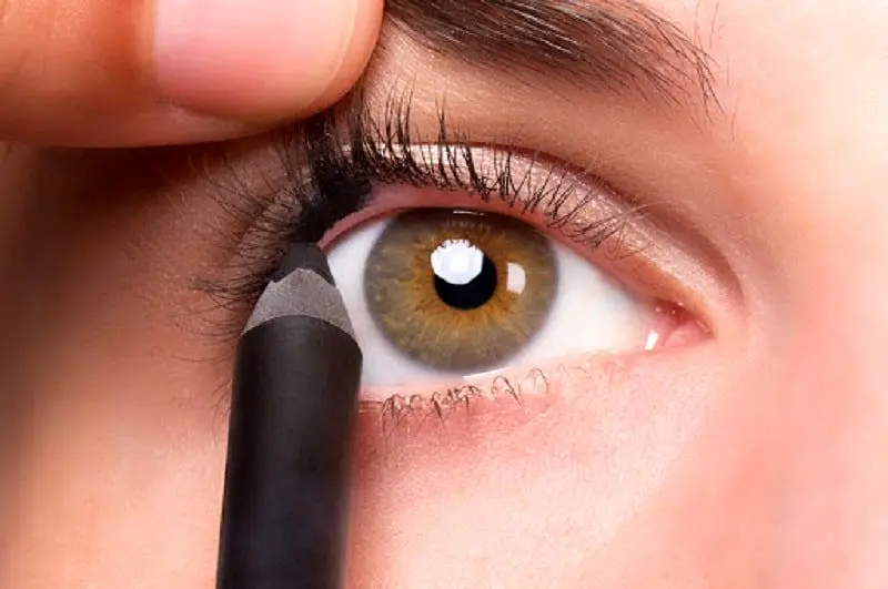 راهنمای خرید بهترین مداد چشم همراه با معرفی 20 مدل پرفروش | آی بیستون مگ