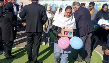 طرح ملی توزیع شیر رایگان در مدارس ابتدایی استان کرمانشاه آغاز شد