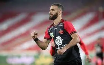 ستاره‌ای که به اندازه تمام فصول برای پرسپولیس گلزنی کرد