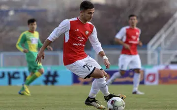 عاشوری به تمرینات نساجی برگردد با او برخورد می شود