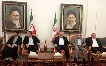 اعضای کمیسیون صنایع و معادن مجلس شورای اسلامی وارد تبریز شدند