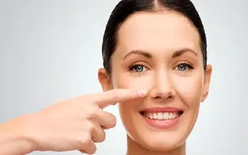 برای درمان سریع‌تر ورم لب و دماغ چه کنیم؟