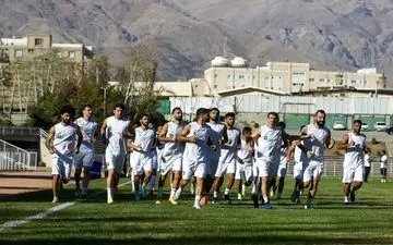 11 بازیکن احتمالی استقلال مقابل تراکتور