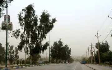 قصرشیرین در غبار و گرمای ۵۰ درجه