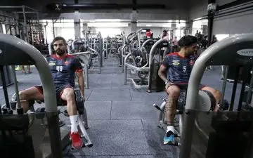 برگزاری تمرین سرخپوشان در سالن بدنسازی