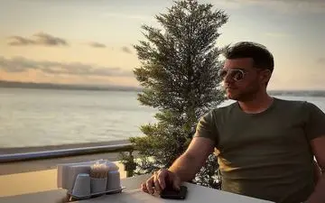 مجری خوش سیما روی تخت بیمارستان افتاد!