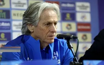 سرمربی الهلال: دیداری تاریخی با نساجی داریم/ امیدوارم چمن آزادی بهتر شده باشد